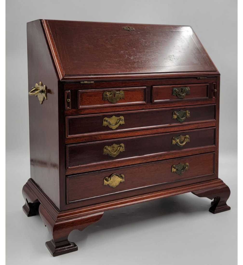 A New England Chippendale Style Miniature Fallfront Desk 19-20th C (1 of 16)