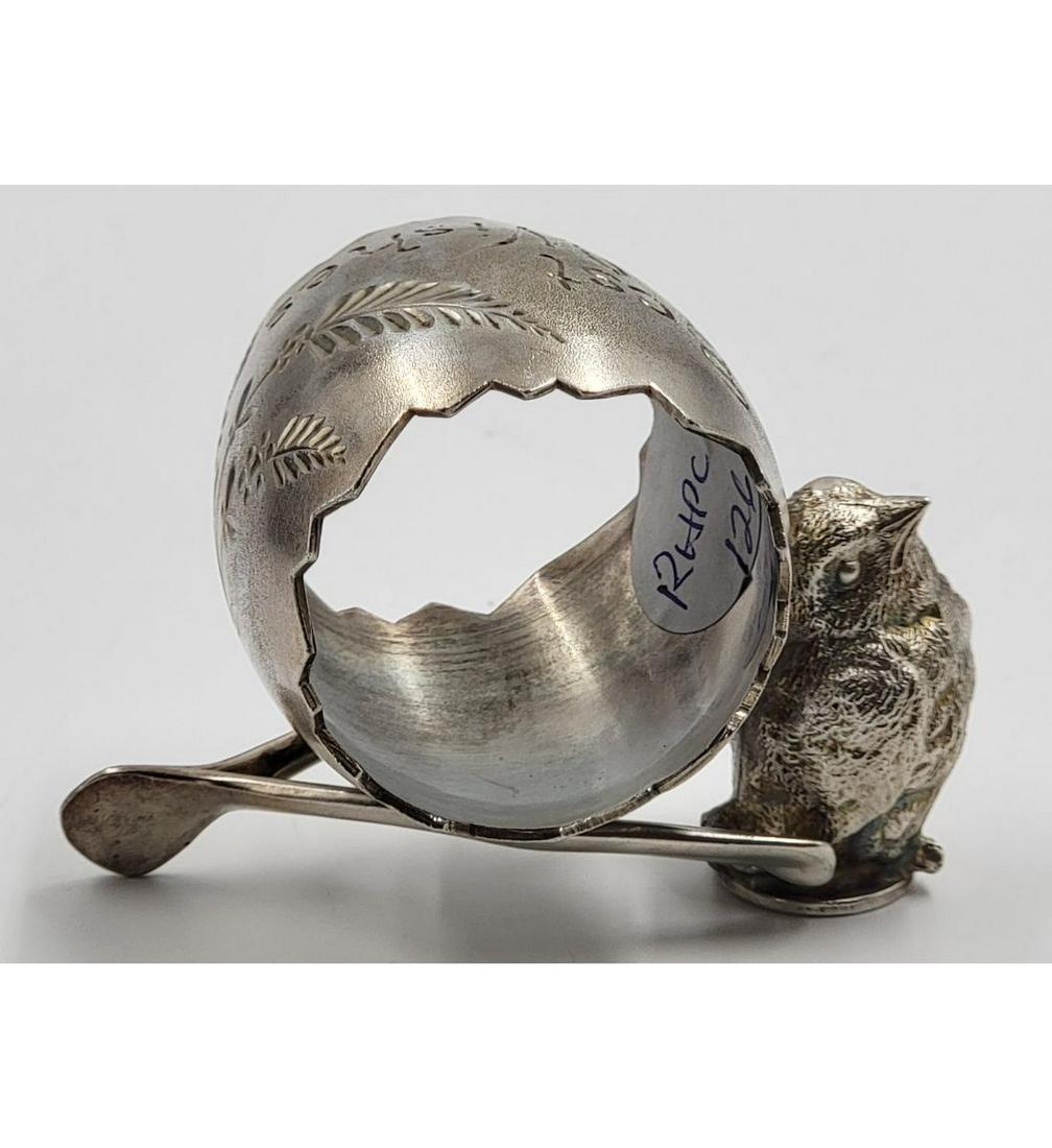 Vintage Silverplate Figural Napkin Ring (1 of 7)