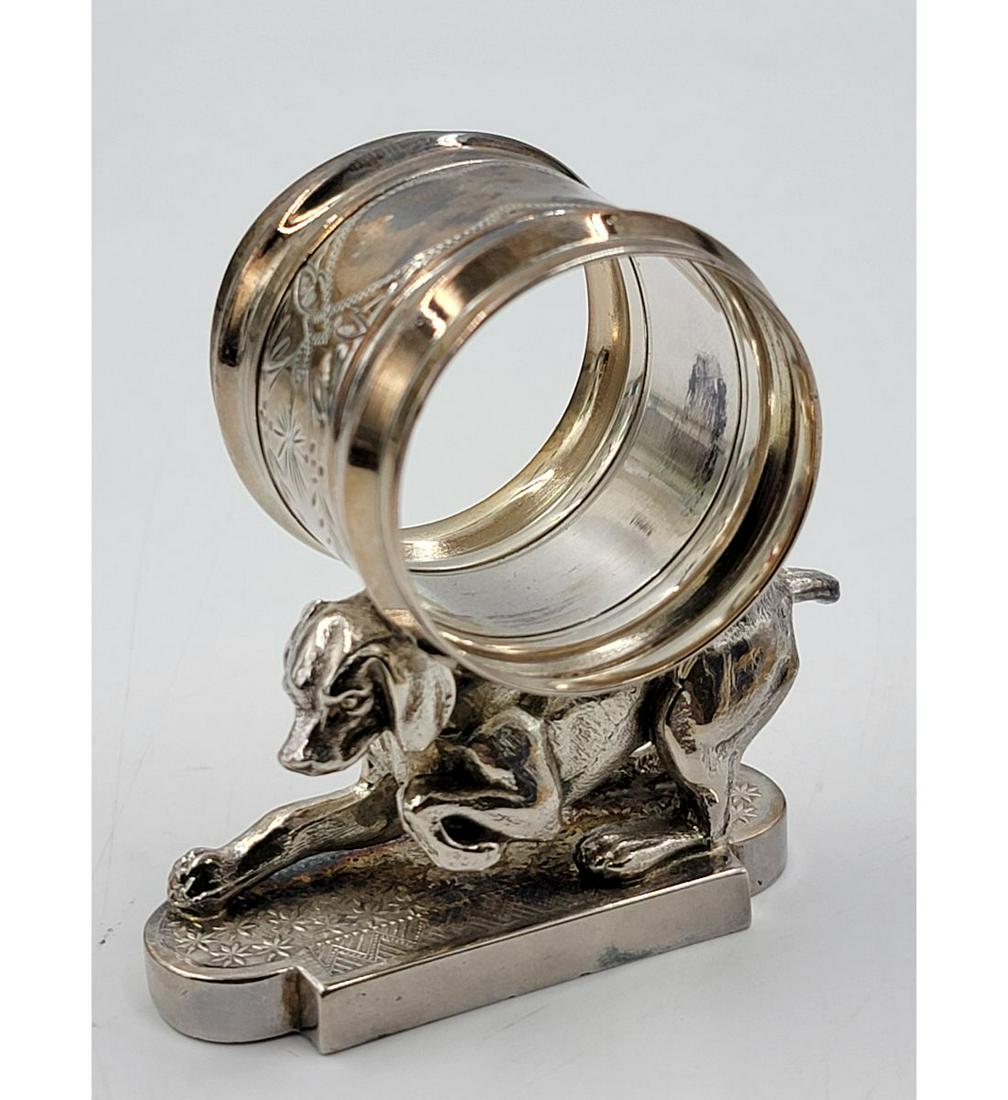 Vintage Silverplate Figural Napkin Ring (1 of 7)