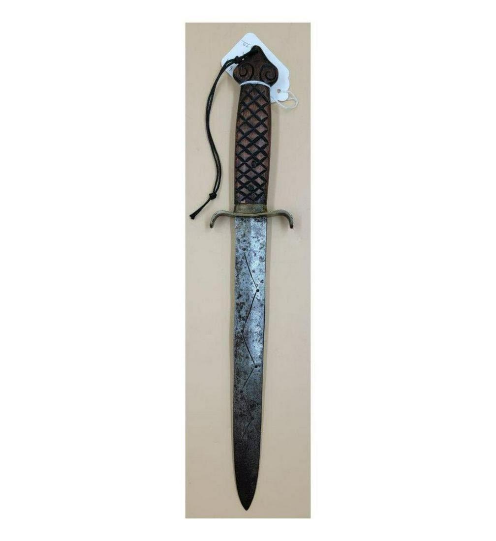 A Vintage WWII Fighting Knife From Formosa / Taiwan (1 of 11)