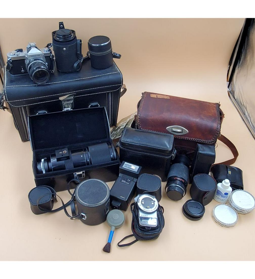Large Lot of Nikon Cameras w/ Lenses, Cables, Lens Brush, & Leather Bags (1 of 17)