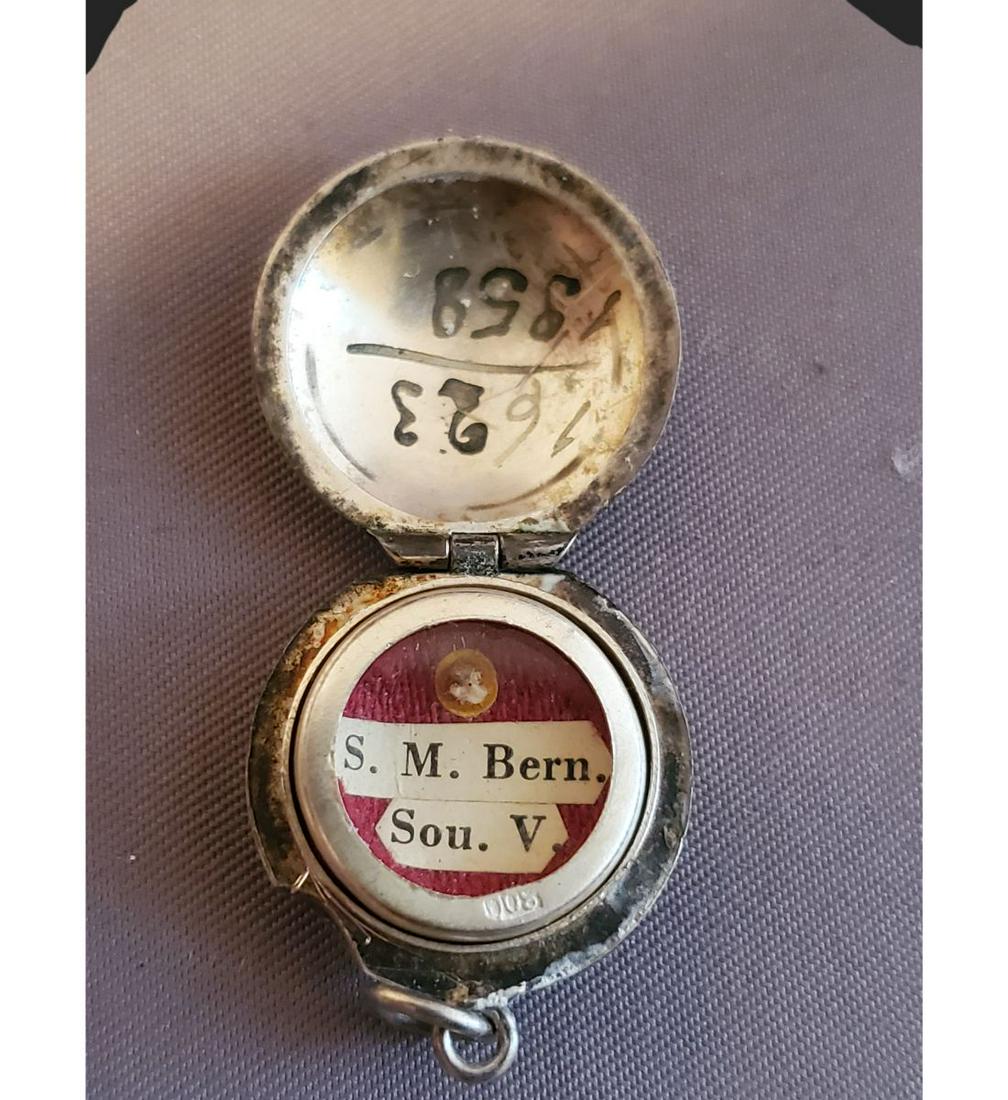 Extremely RARE 1st Class Relic Of Saint Bernadette Soubirous In A Sterling 800 Locket: Extremely RARE 1st Class Relic Of Saint Bernadette Soubirous In A Sterling 800 Locket. The locket is extremely well made and very small. How the nuns perfected this fine piece is remarkable. The locke
