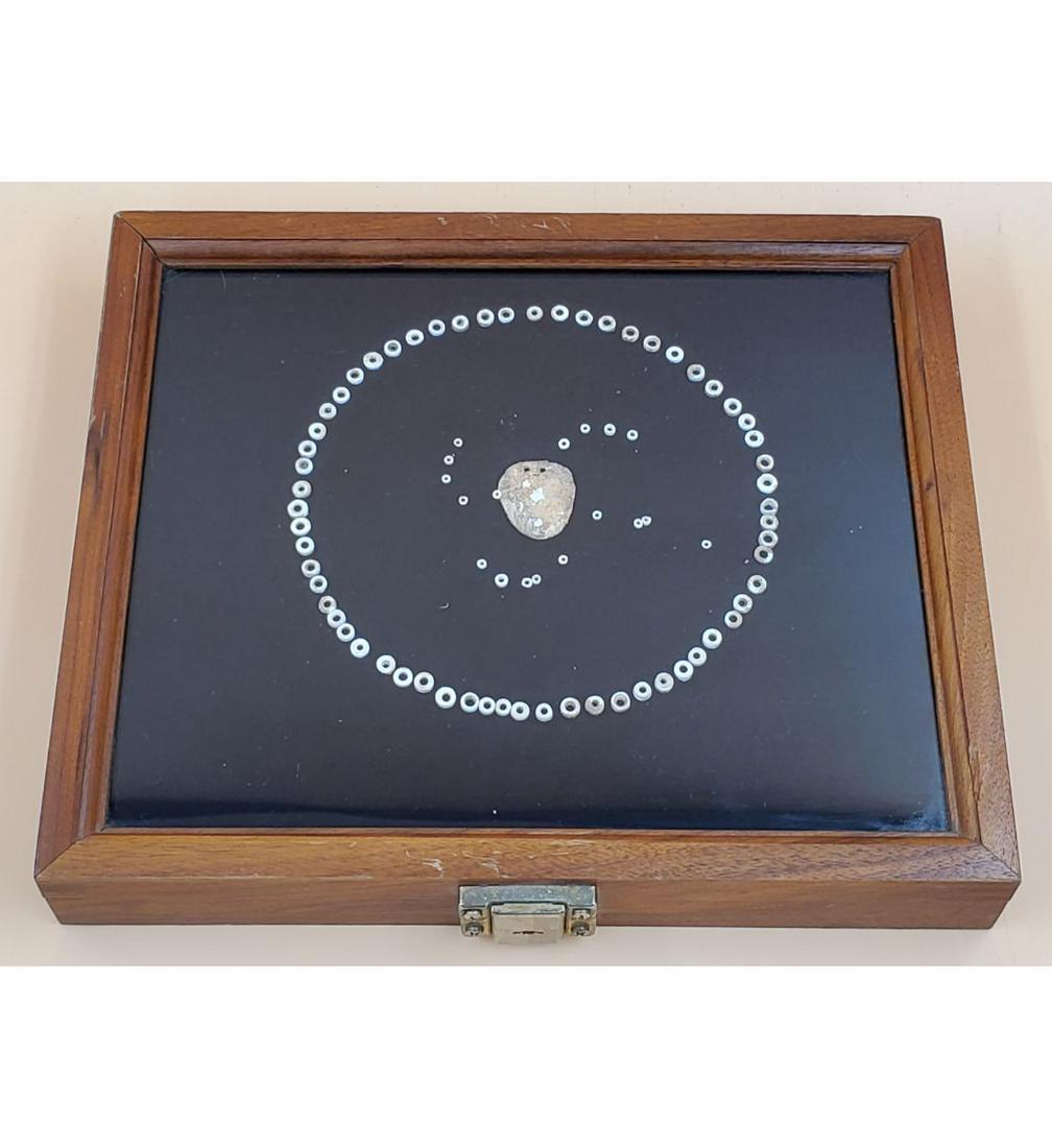 Framed Florida Shell Gorget and Necklace (1 of 7)