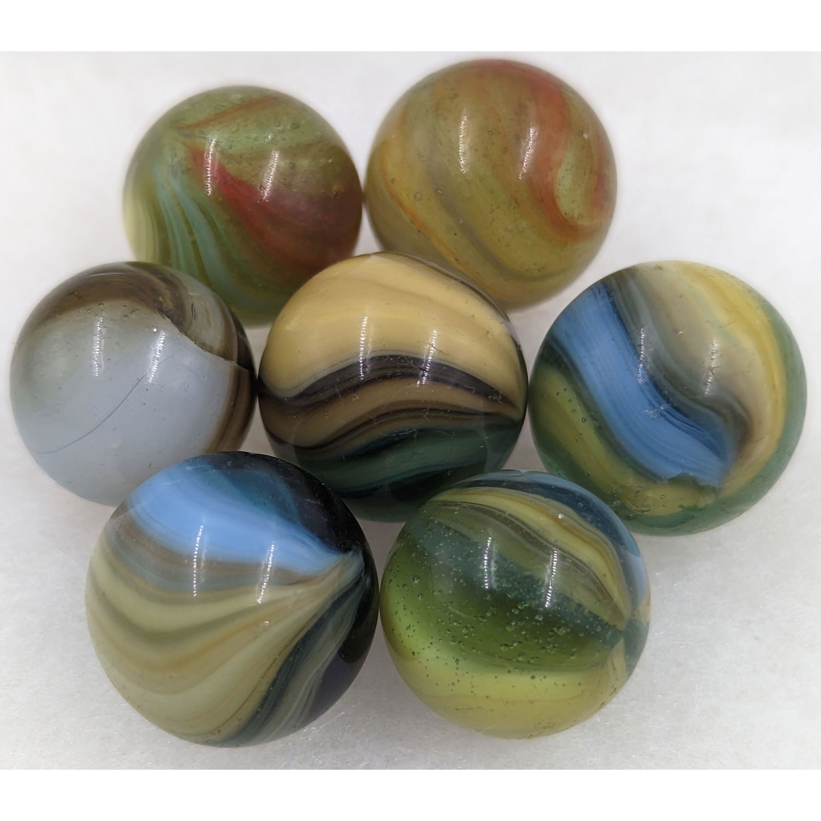 Marbles: Unusual Lot Of 7 Marbles, Possibly Sparklers (1 of 4)