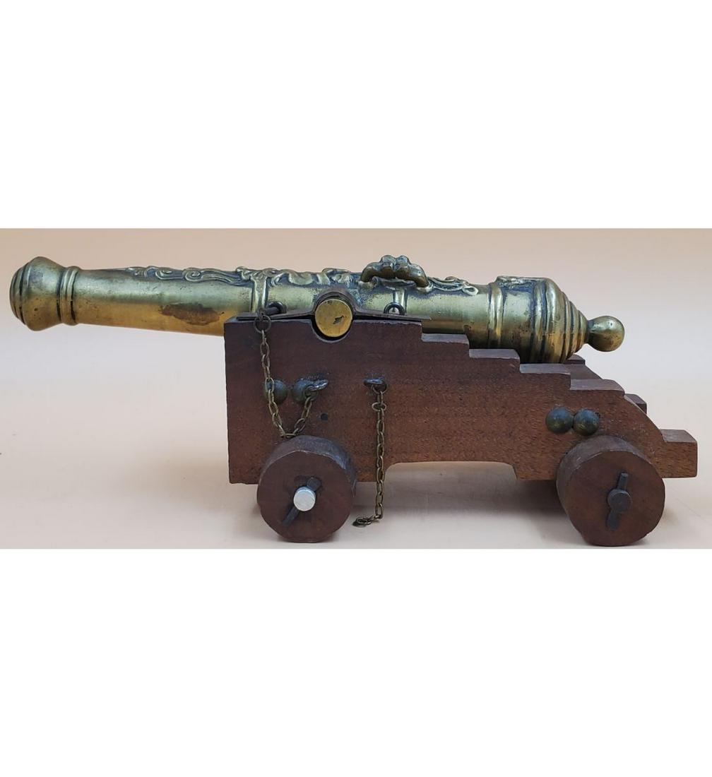 Cast Brass Naval Cannon Model (1 of 12)