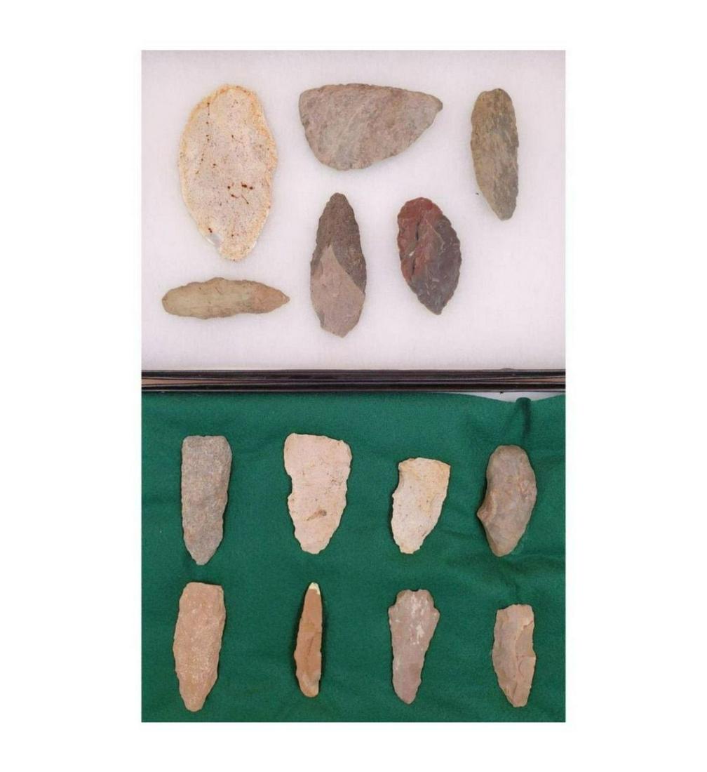 Lot of Native American Arrowhead, Scrappers, And Other Implements (1 of 8)