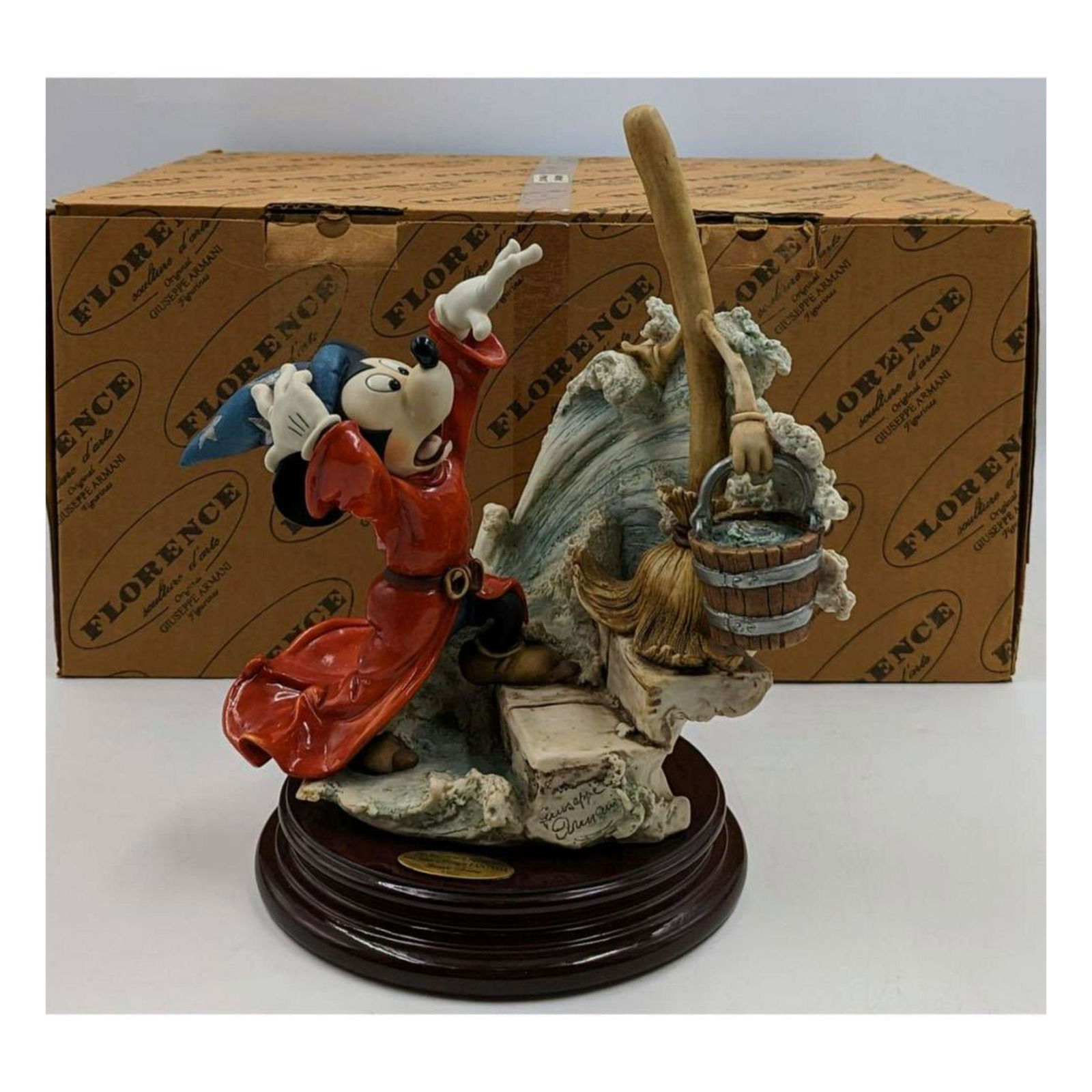 Giuseppe Armani Disney Collection Figurine: Sorcerer's Apprentice 325C With Original Box (1 of 12)