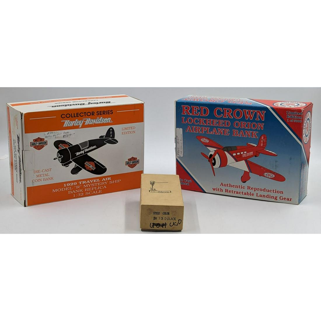 Lot Of 3 Vintage Coin Banks And A Toy Car *NO RESERVE* (1 of 10)