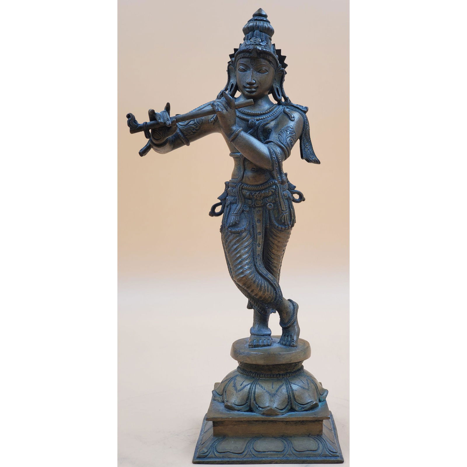 Small Bronze Krishna Sculpture (1 of 17)