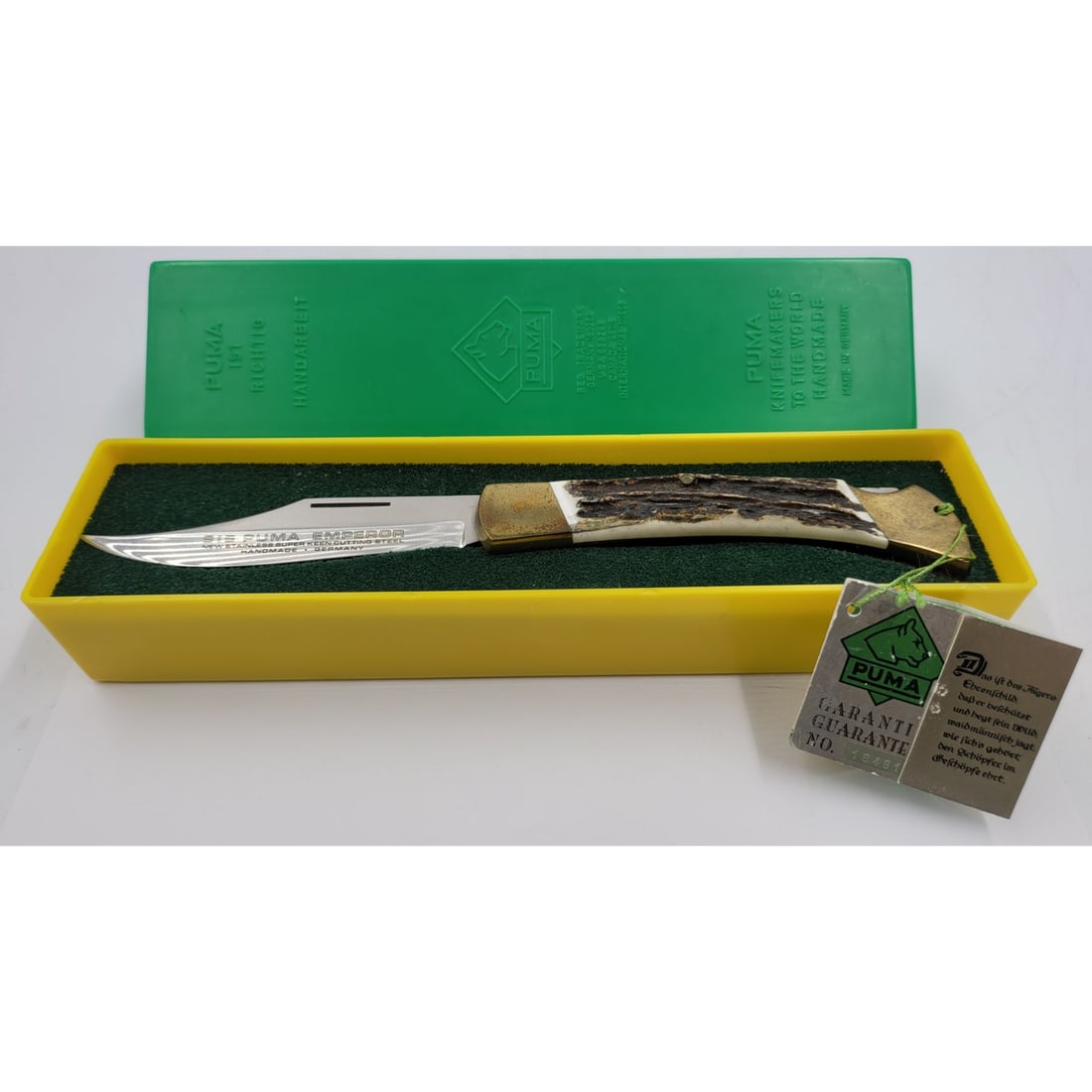 Handmade German 915 Puma Emperor Knife in Original Box (1 of 17)