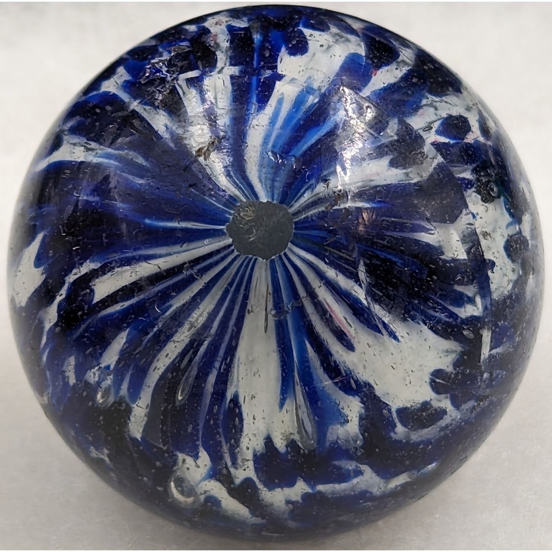 Marbles: Rare Huge Handmade Single Pontil End Of Day Cloud: Marbles: Rare Huge Handmade Single Pontil End Of Day Cloud. One noticeable flake near the pontil. Please see pics for size. || Please carefully read our terms of sale, shipping information, and reques