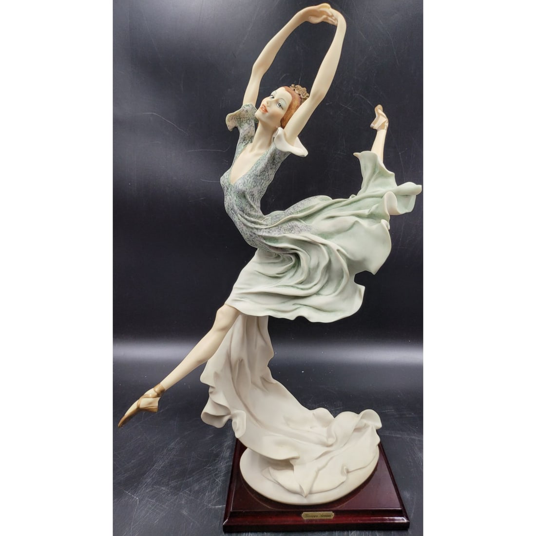 Giuseppe Armani Figurine: Flying Ballerina 503P With Original Box (1 of 12)