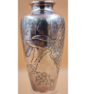 A Fine Antique Mix Metal Japanese Sterling Silver Vase Signed 498.98 Grams 8 3/4 Tall: *** DUE TO THIS LOT BEING SILVER IT MUST BE PAID VIA BANK WIRE TRANSFER OR CERTIFIED CHECK*** A Fine Antique Mix Metal Japanese Sterling Silver Vase Signed 498.98 Grams 8 3/4 Tall. // Private Estate C