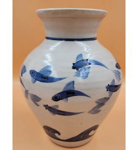 A Very Fine Blue And White Vase Decorated With Fishes With A Mark Probably Korean: A Very Fine Blue And White Vase Decorated With Fishes With A Mark. Measure 11" Tall. // Provenance: PRIVATE ESATE FLORIDA. Please carefully read our terms of sale, shipping information, and request an