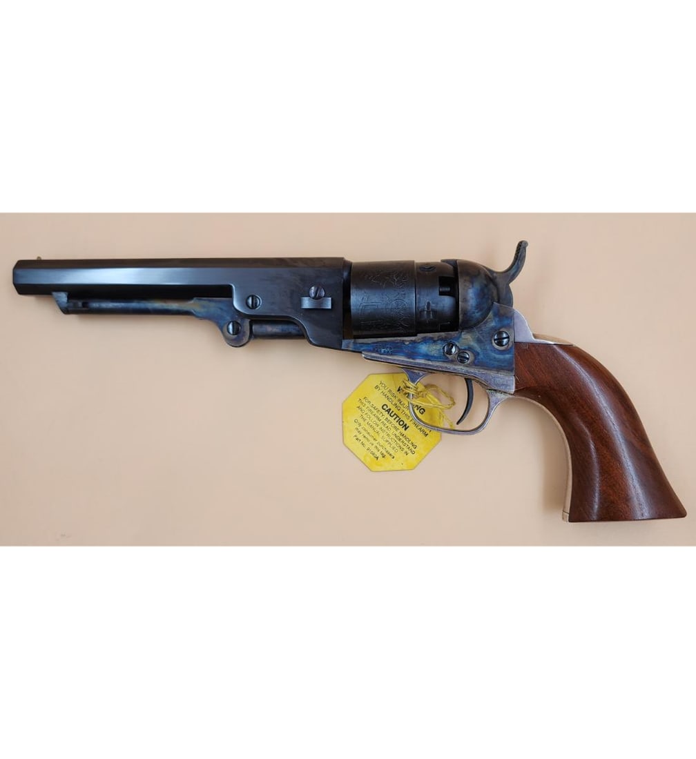 Vintage 36 Cal COLT 2nd Generation Model1860 Percussion Revolver W/ Original Box 1978-82: ***DUE TO THIS LOT BEING CLASSED AS A FIREARM IT MUST BE PAID VIA BANK WIRE TRANSFER OR CERTIFIED CHECK.*** Vintage 36 Cal COLT 2nd Generation Model 1860 Pocket Navy Percussion Revolver W/ Original Bo