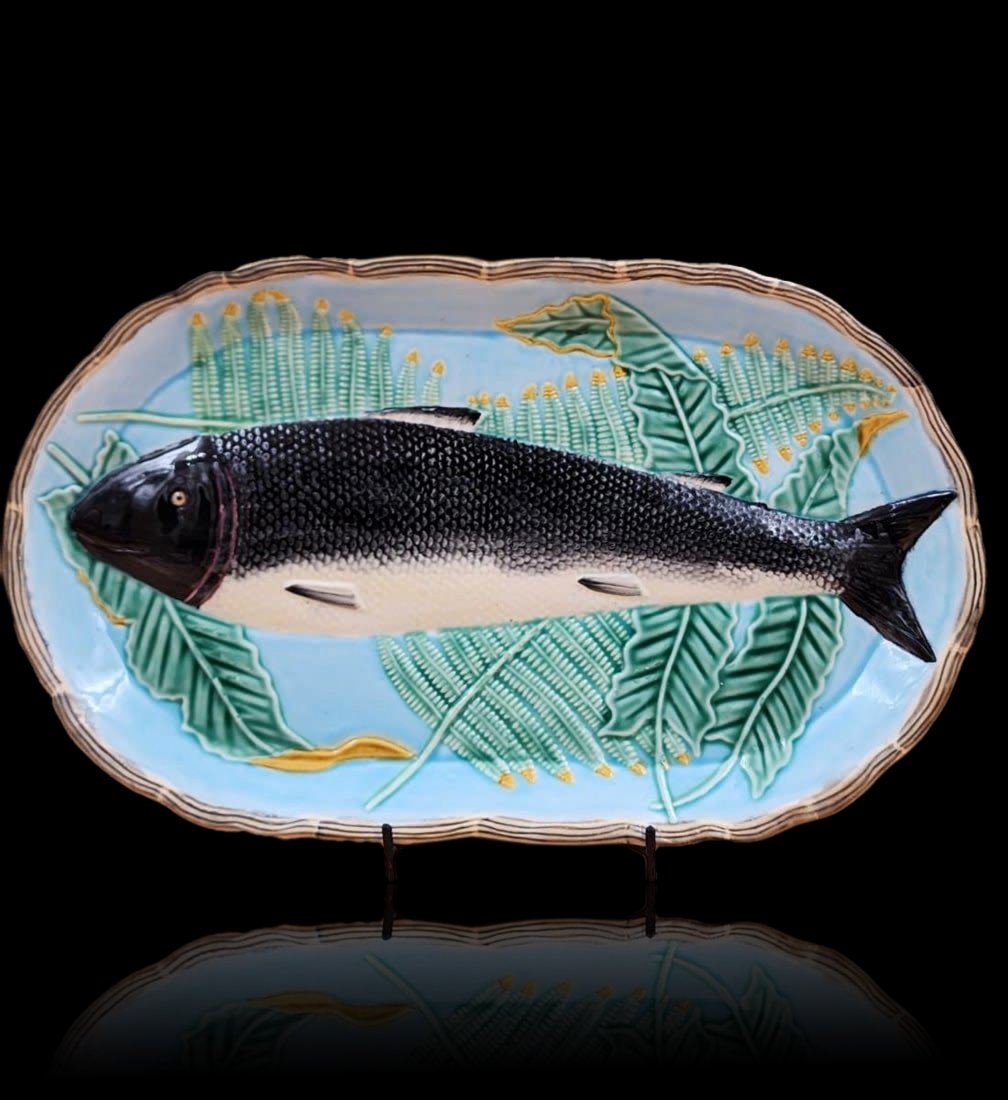 A Fine Fitz & Floyd Majolica Fish Platter 1994 19th C Copy (1 of 8)