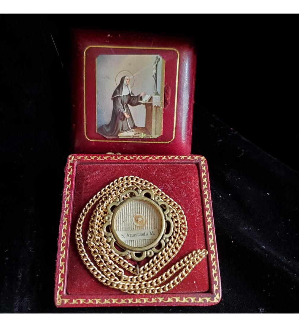 1st class relic of Saint Anastasia of Sirmium, Martyr (1 of 6)