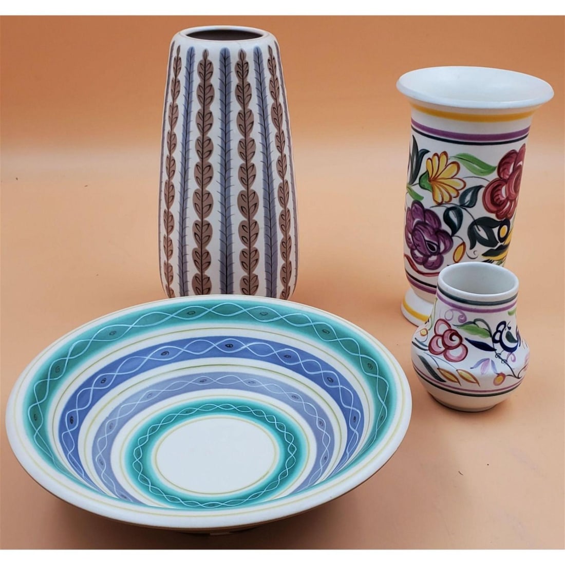 Lot Of 4 English Poole Pottery Pieces, Includes 3 Vases And 1 Bowl (1 of 19)