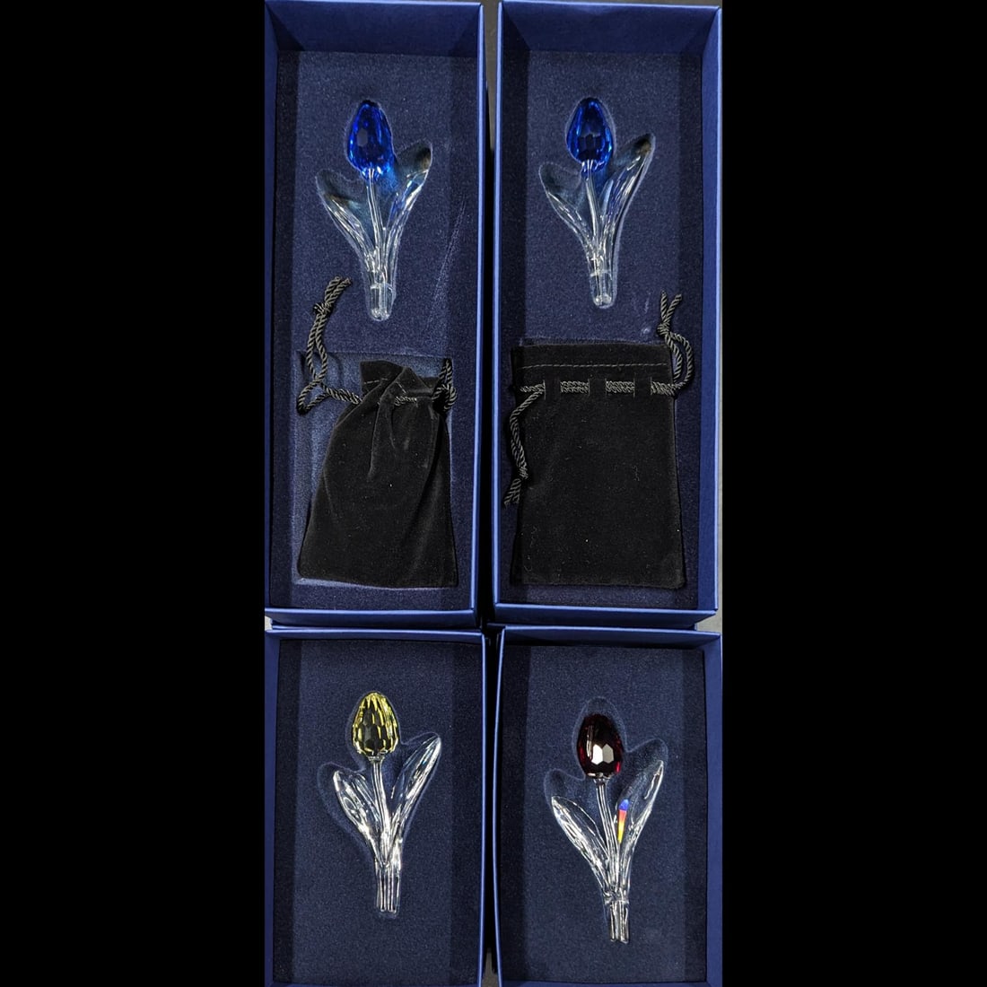 Lot Of 4 Swarovski SCS Miniature Crystal Figurines, 1 And 3 Year Renewal Gifts In Original Boxes: Lot Of 4 Swarovski SCS Miniature Crystal Figurines, 1 And 3 Year Renewal Gifts In Original Boxes. || Please carefully read our terms of sale, shipping information, and request any condition reports or