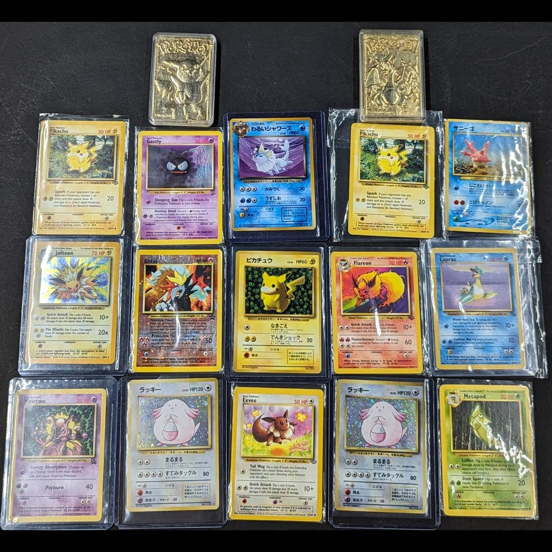 Lot Of 17 Vintage Pokemon Cards And Pair Of 1999 23K Gold Plated Burger King Pokemon Cards (1 of 12)