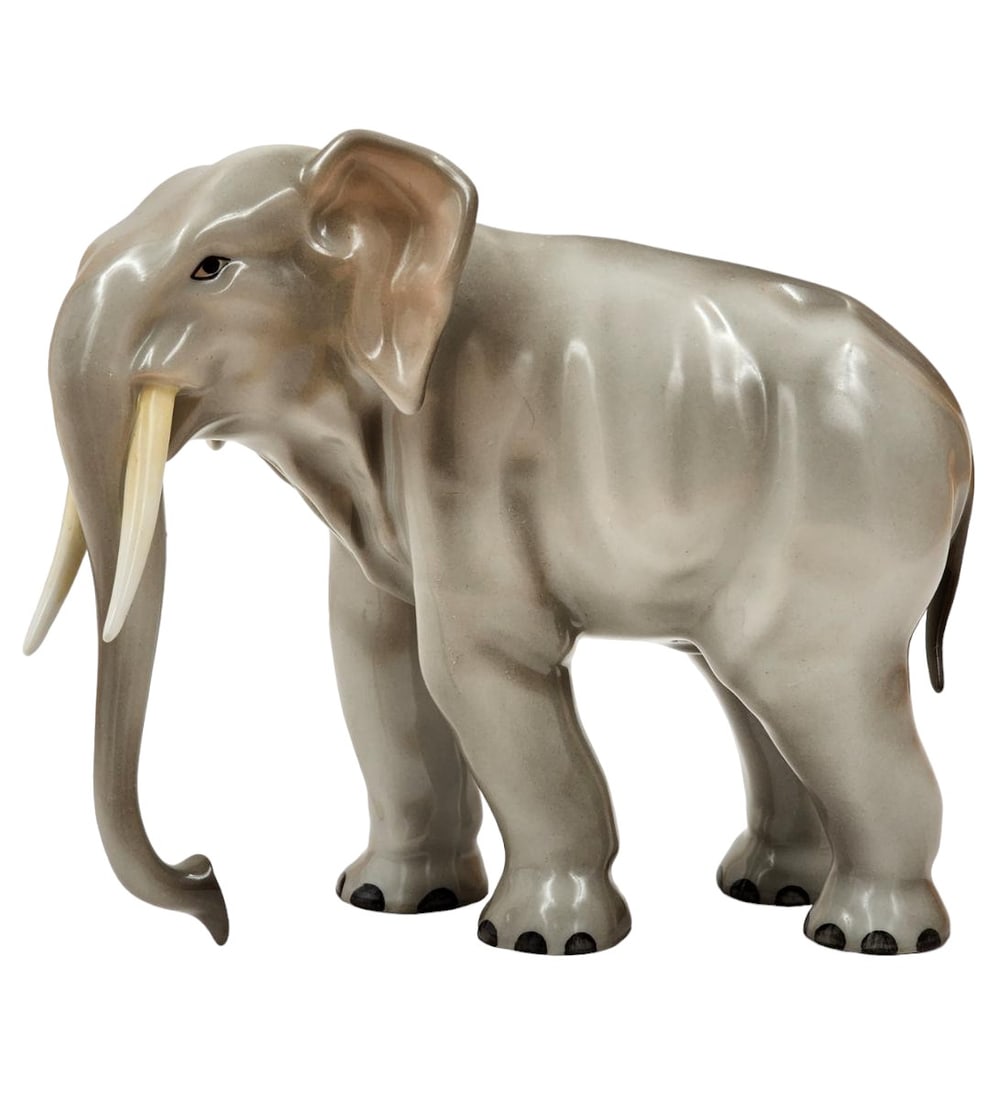 A Herend Porcelain Elephant Figure (1 of 8)