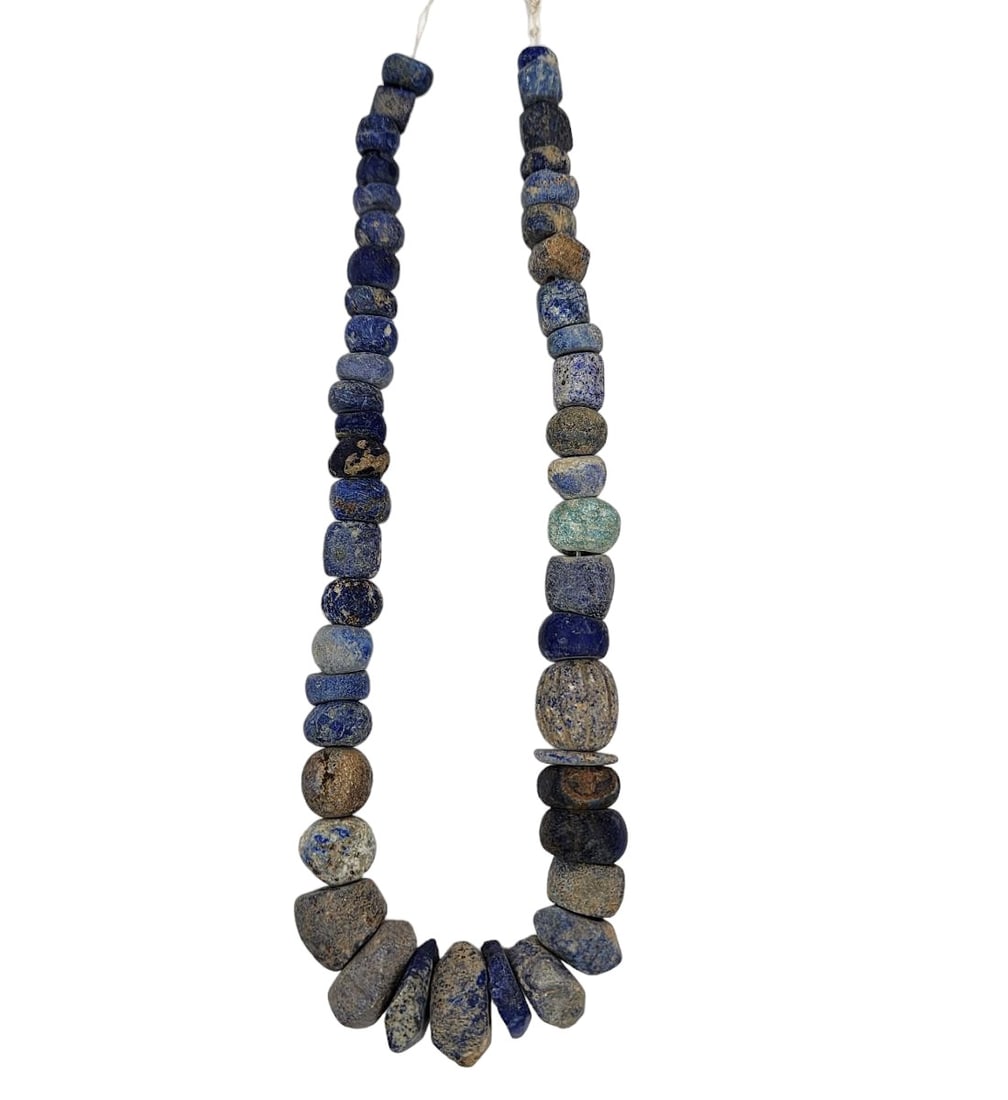 A String Ancient Lapis Lazlui Beads Various Sizes (1 of 12)