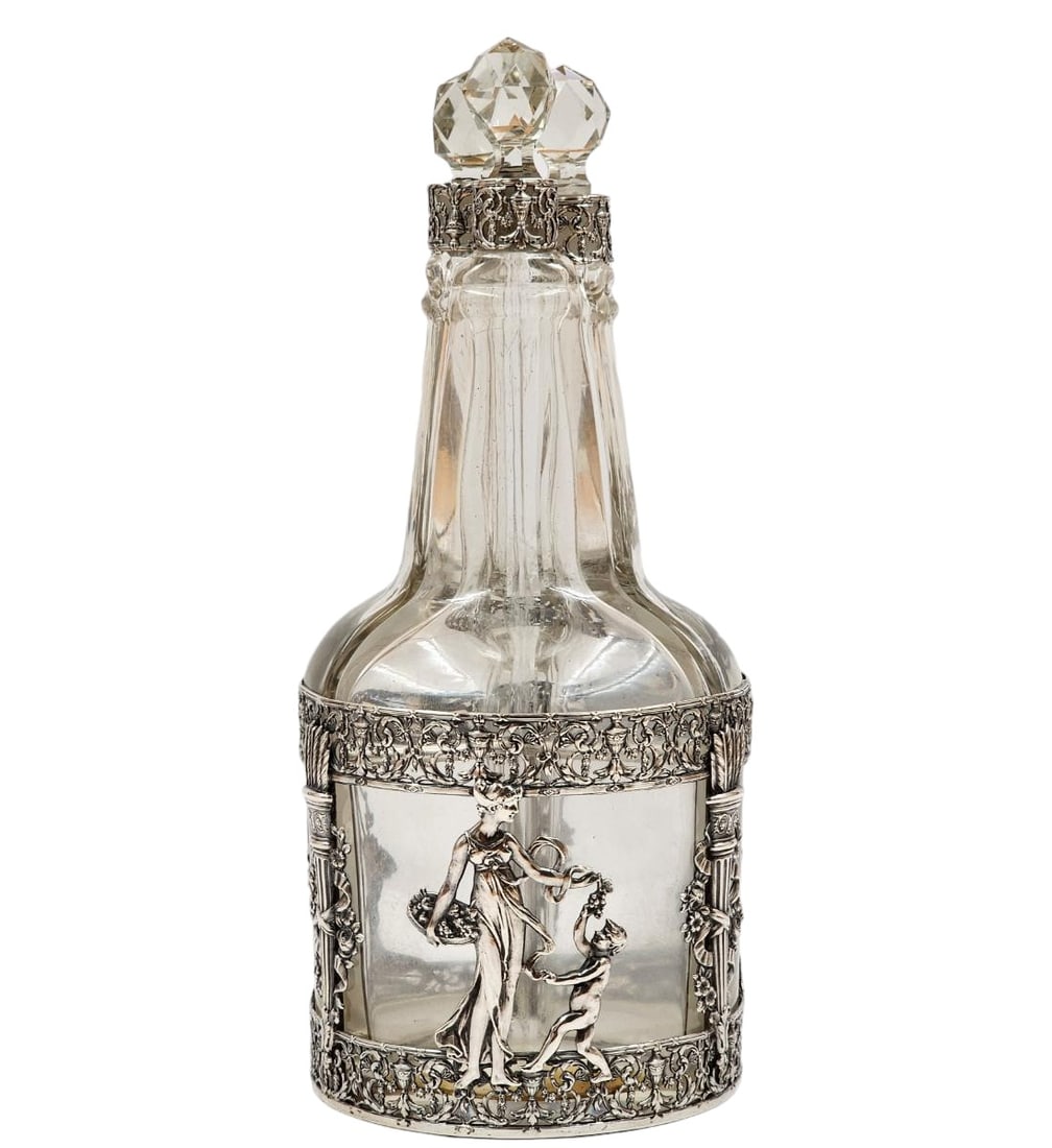 3 Bottle Cruet Set In Ornate Sterling Silver Frame Victorian Era (1 of 15)