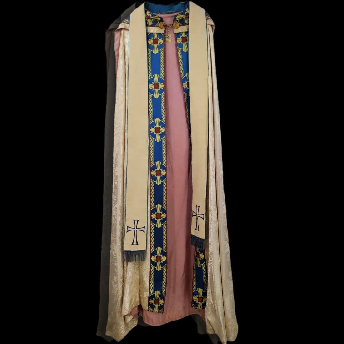 Catholic Embroidered Vestment and Stole (1 of 14)