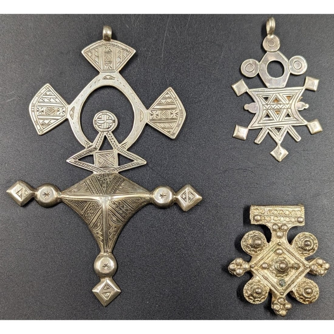 Estate Lot Of 3 Silver African Tuareg Pendants And Cross, Untested (1 of 10)