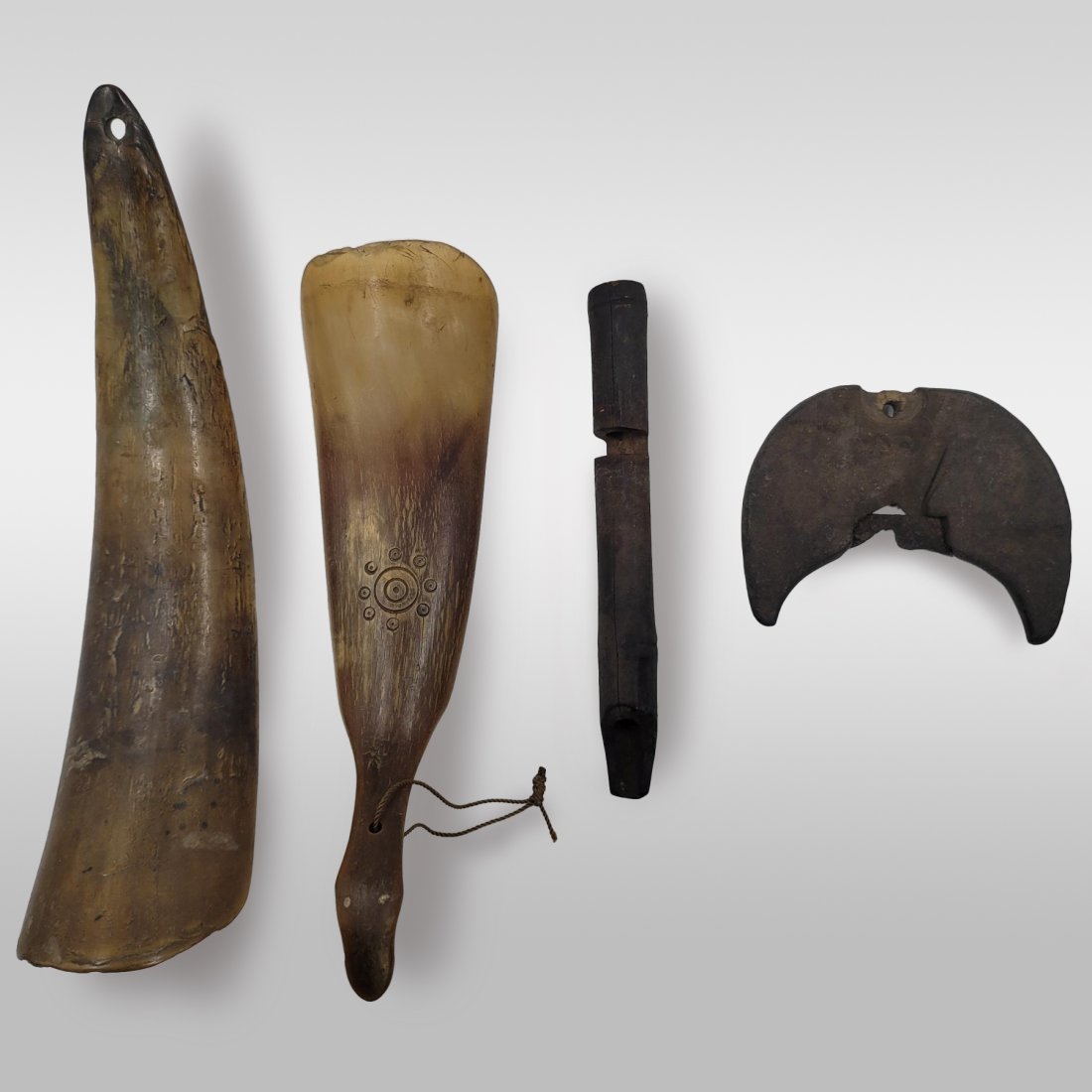 4Pc Lot Of Chinese Crafts: 4Pc Lot Of Chinese Crafts. Lot includes 2 horn carved shoe horns, Razor cutter, and whistle. Items measure approx. 8.75" X 2.25" to .75" X "5.5 Please copy and paste the URL link below to rev