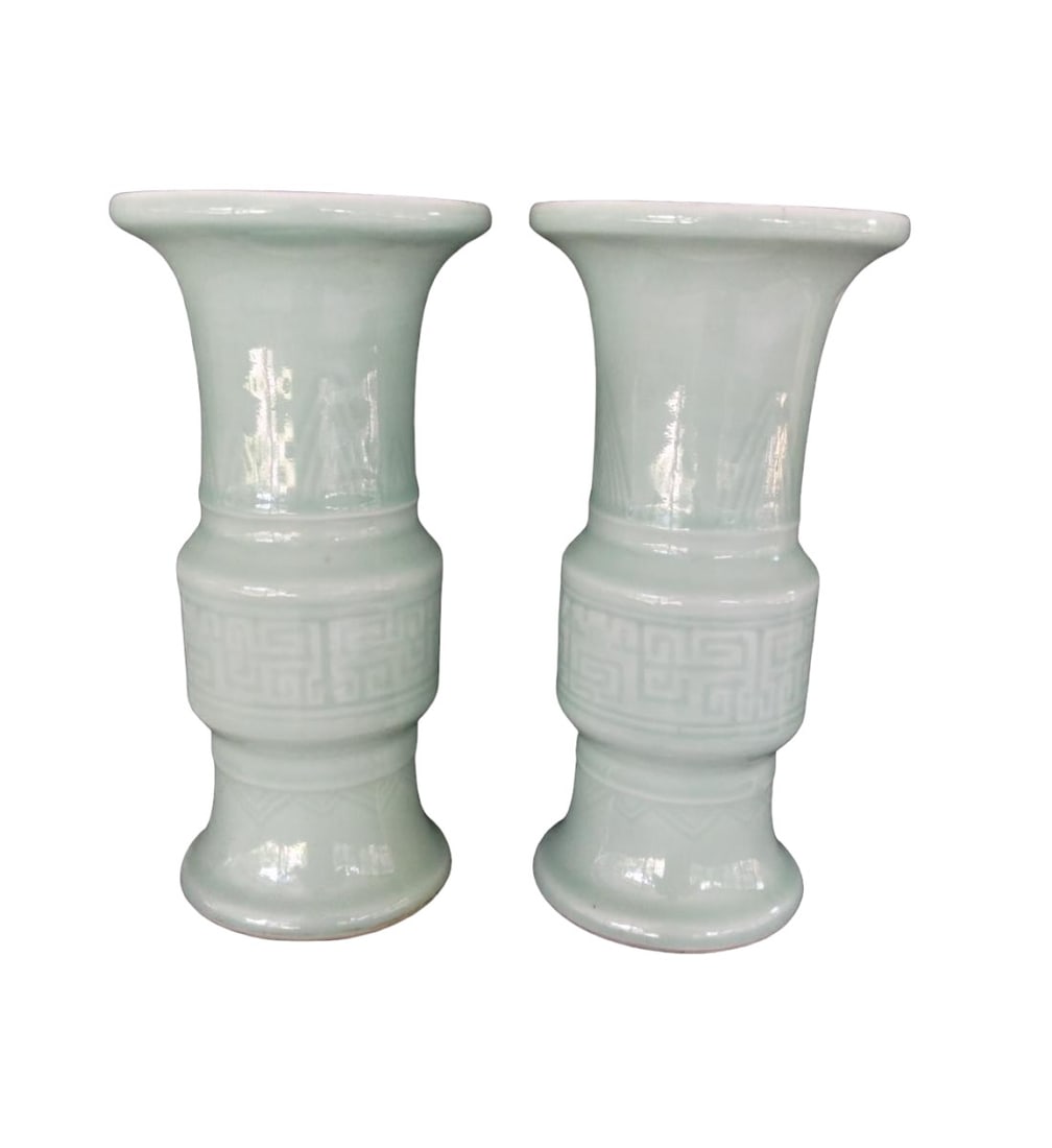 Pair Of Early 19th Century Chinese Celadon Glaze Vases With Seal Mark (1 of 18)