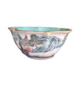19th Century Chinese Famille Rose Bowl Tongzhi Period