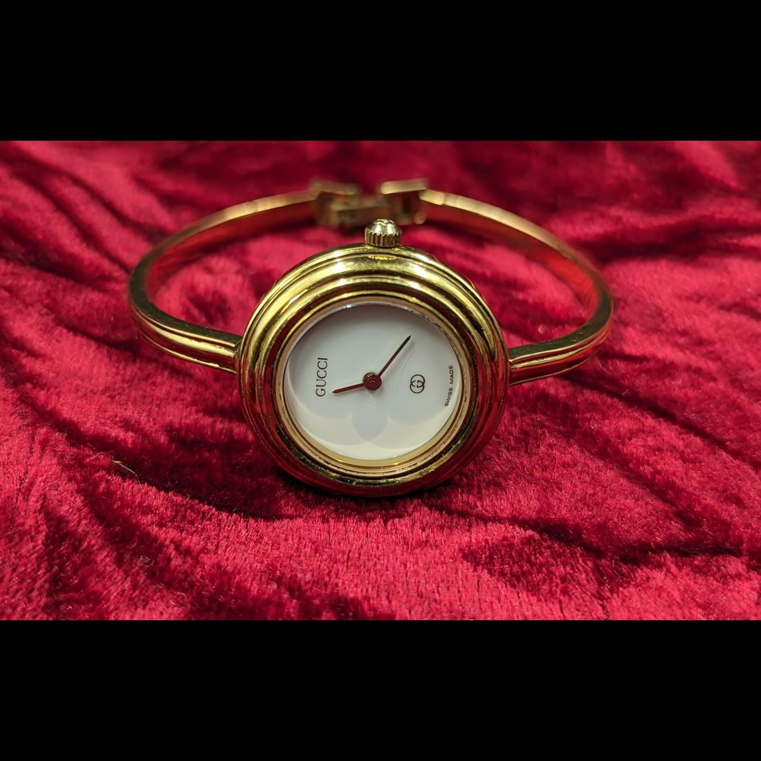 希少★GUCCI グッチ Vintage 1100 Series Watch GUCCI Change Bezel Watch 1100-L Rare Model w/ Box Vintage