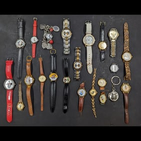 Large Lot Of Vintage Stainless Steel Disney Watches And Accessories, Most In Working Condition