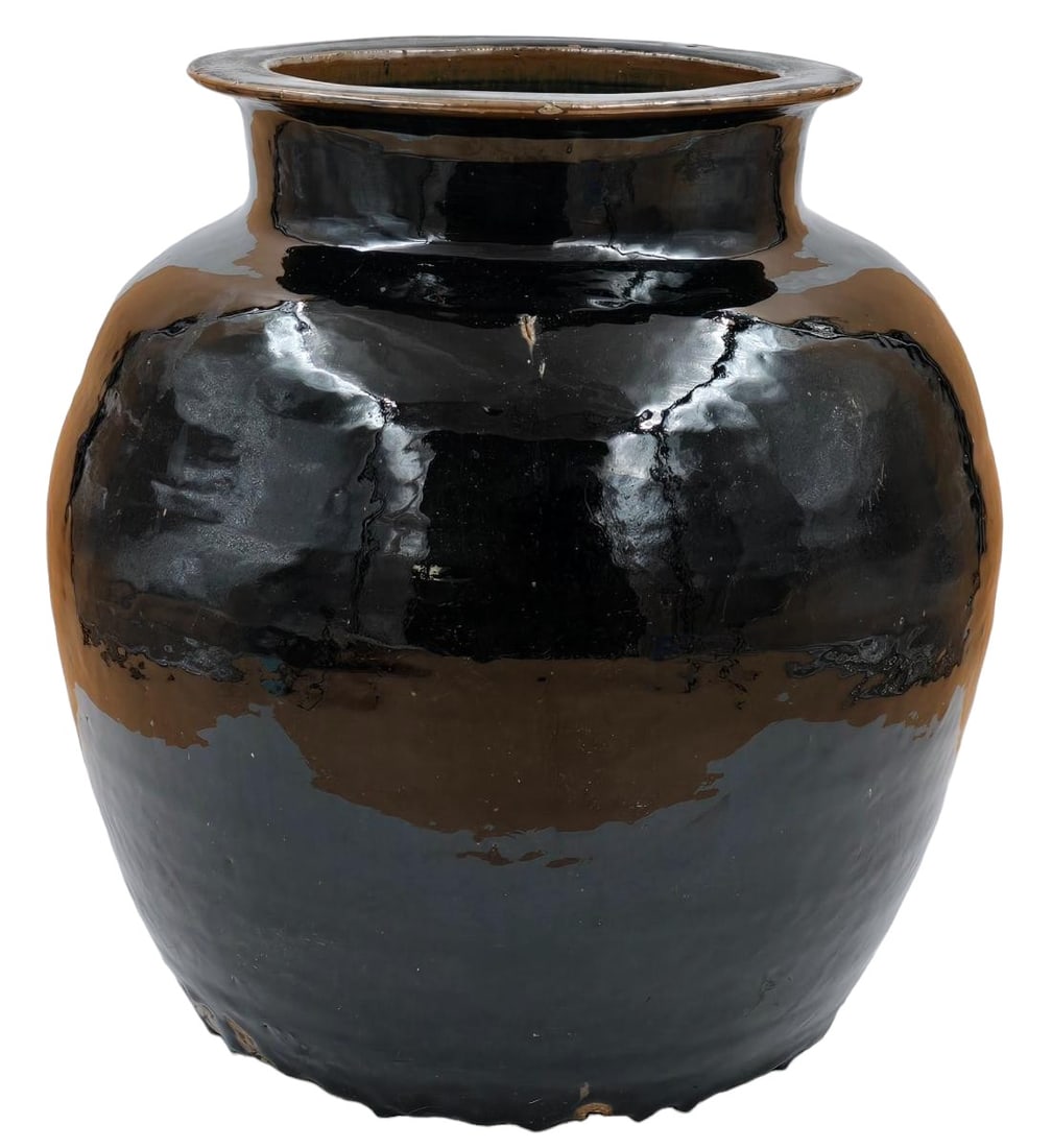 A Large Black Glazed Chinese Stoneware Jar 18-19th Century (1 of 18)