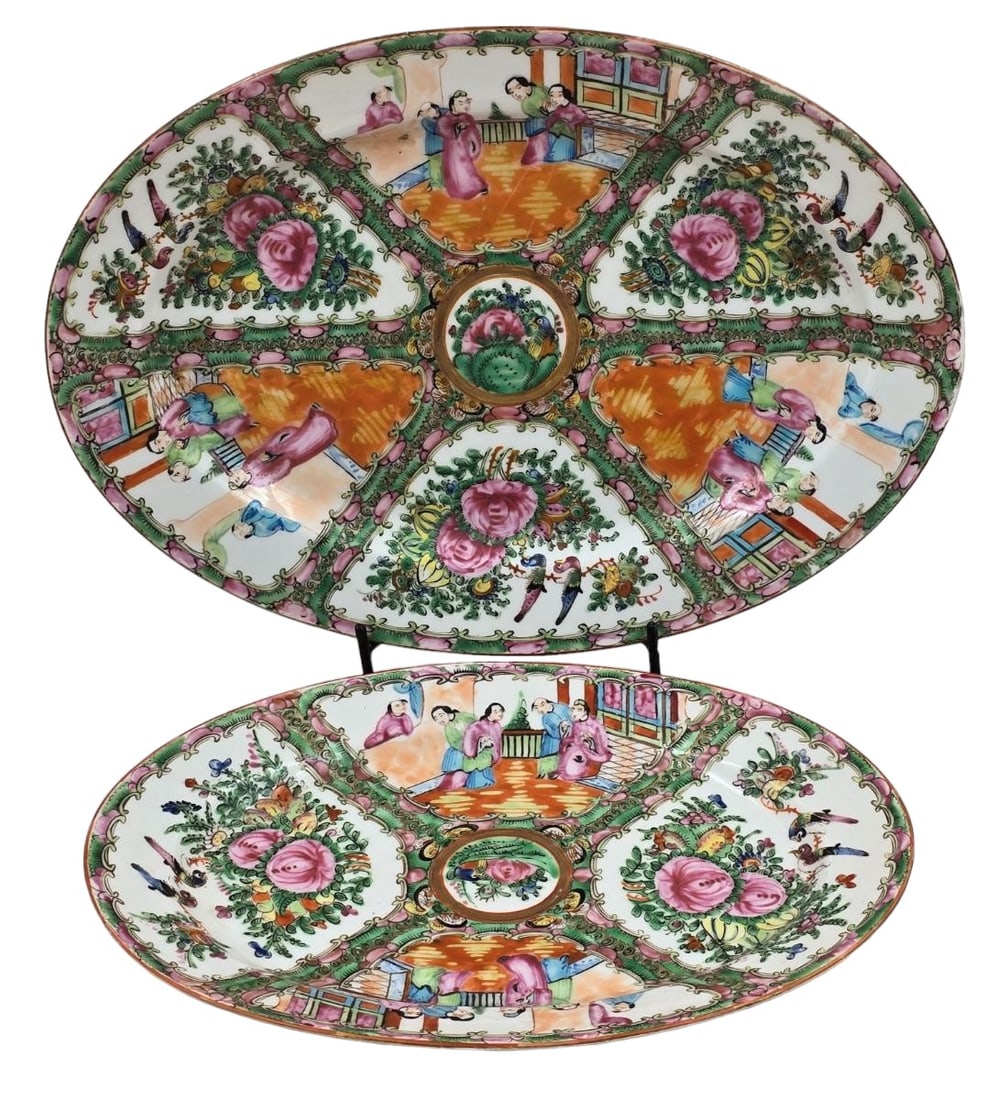 Lot Of 2 Antique Chinese Rose Medallion Platters (1 of 12)