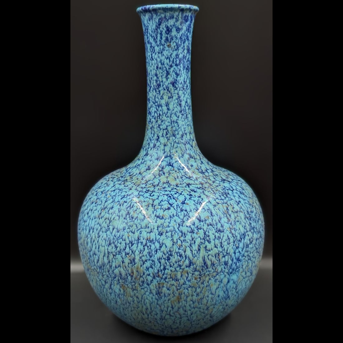 Chinese Robin Egg Glazed Porcelain Vase With Seal Mark (1 of 11)