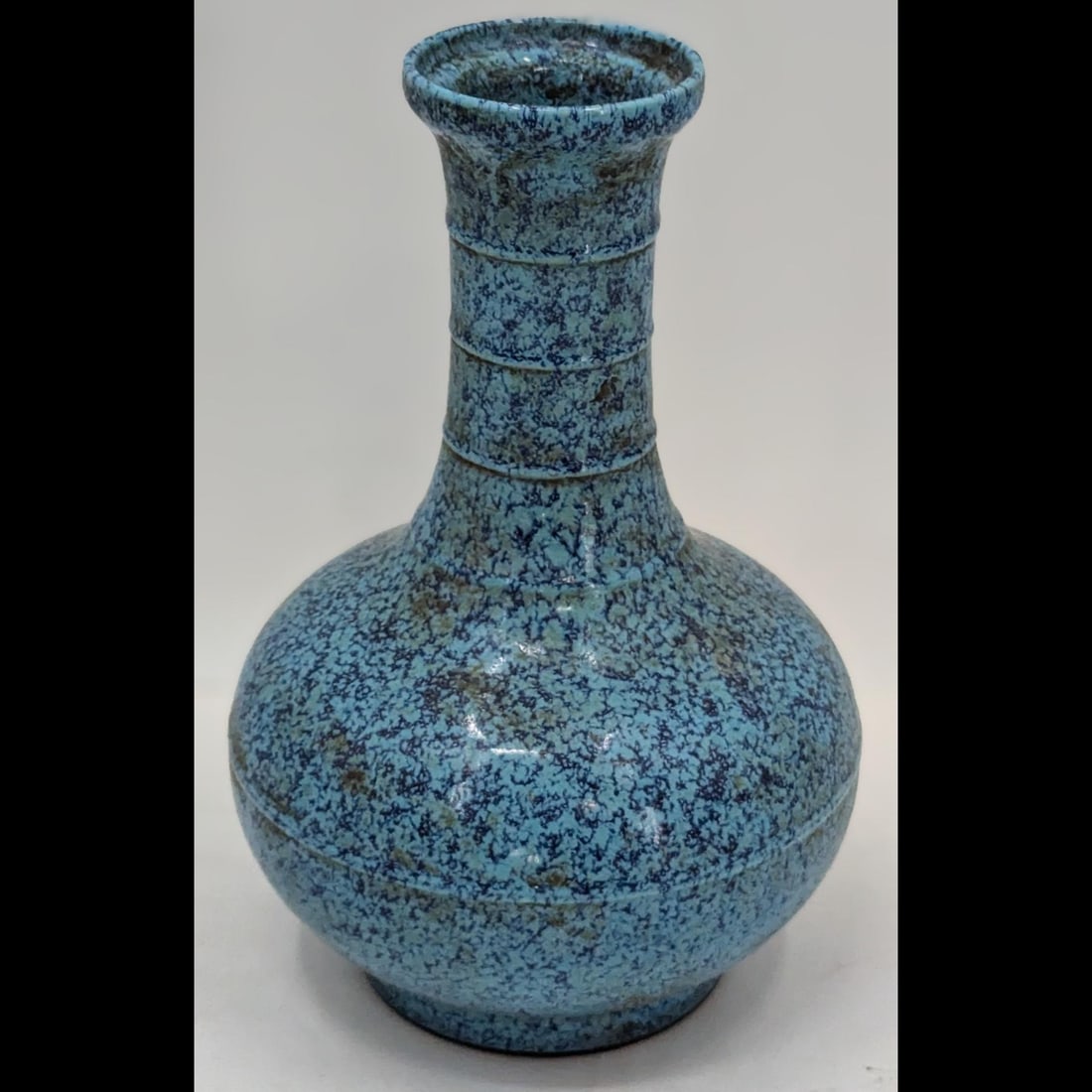 Chinese Robin Egg Glazed Porcelain Vase With Seal Mark (1 of 12)