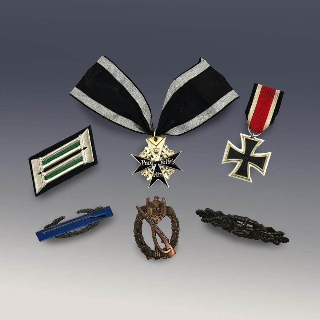 A Group Of WWII German & U.S. Medals And Pins (6 Pieces) (1 of 14)