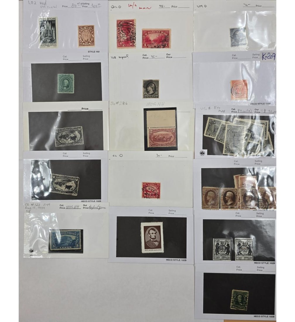 Grouping Of 30+ U.S Postage Stamps See Pics (1 of 18)
