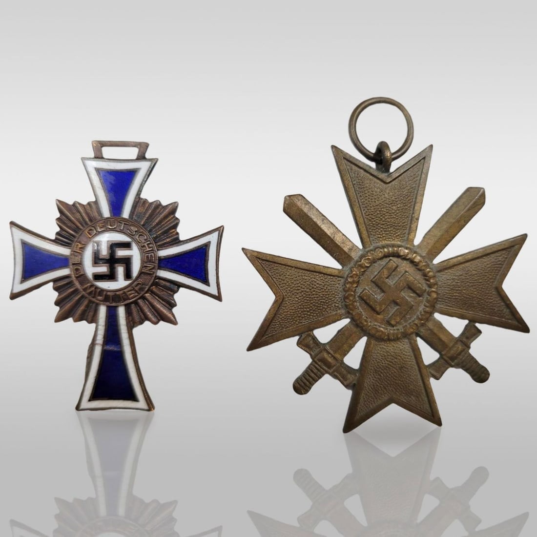 Lot Of 2 WWII German Mothers Cross And War Merit Medals, NO RESERVE (1 of 6)