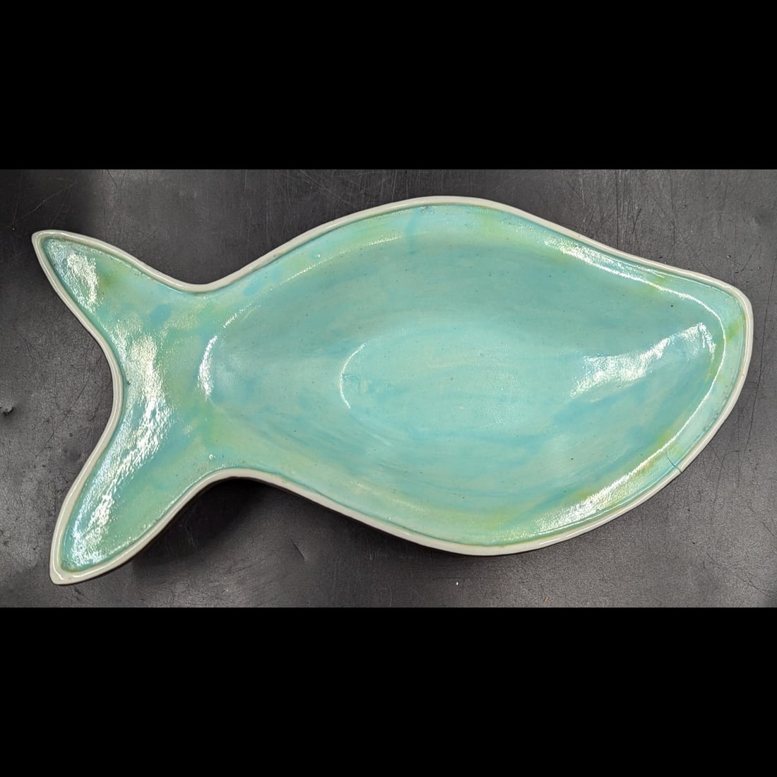Pair Of Chinese Midcentury Turquoise Glaze Fish Shaped Dishes With Lids (1 of 20)