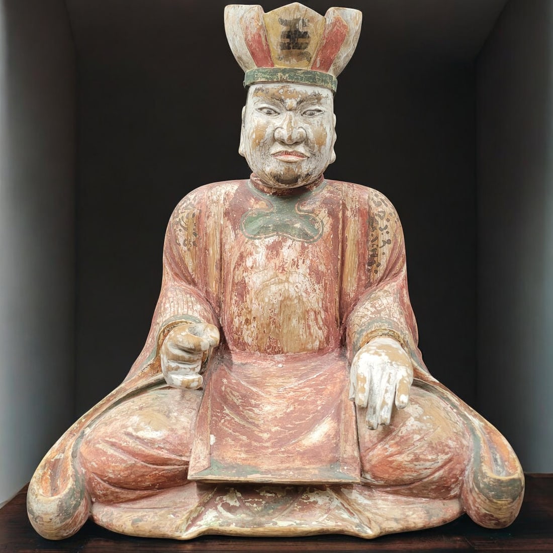 16th - 17th C Wooden Buddhist Judge Ju-o Sculpture (1 of 19)