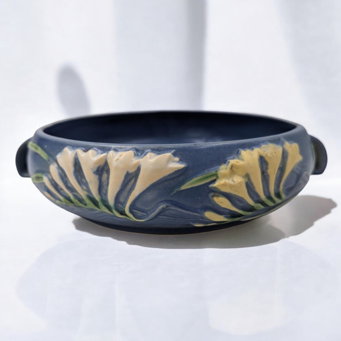 Vintage Roseville Pottery Blue Freesia Two-Handled Bowl (1 of 6)