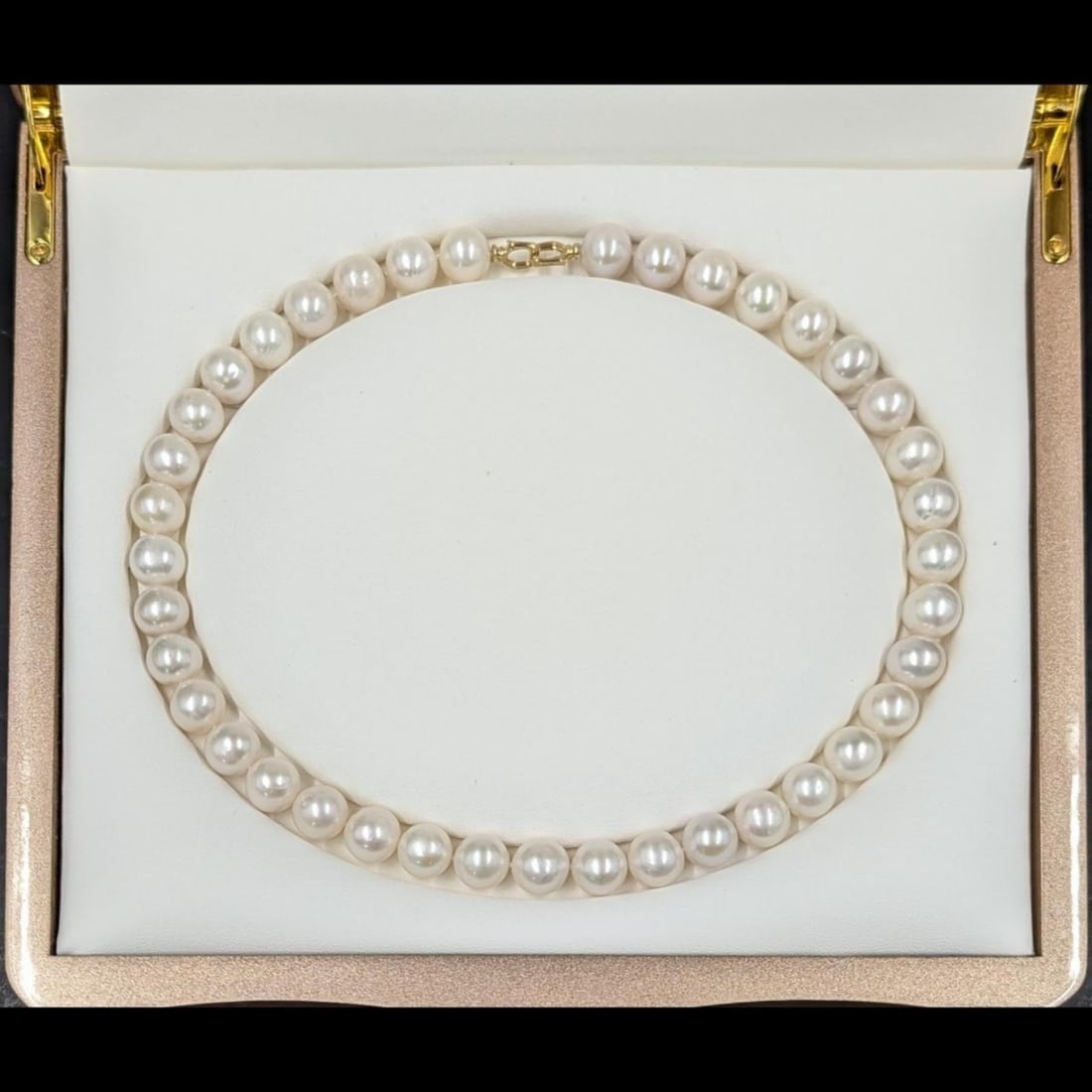 A Fine 11-12MM Akoya Pearl Necklace With 18K Gold Clasp And Original Box / Case, 40 Pearls Total (1 of 10)
