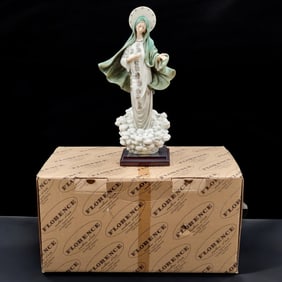 Giuseppe Armani Madonna Of Medjugorje Sculpture W/ Box