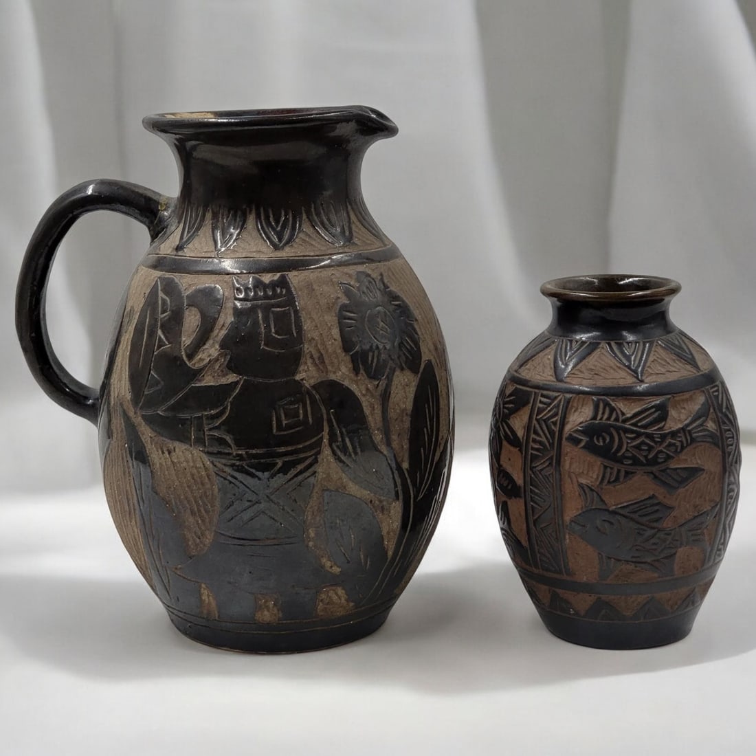 A Pair Of Antique Japanese Okinawa Shimabukuru Carved Jug & Vase (1 of 12)