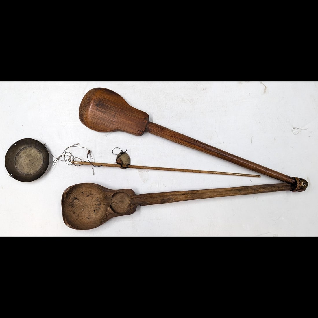 An Antique Japanese Portable Brass Balance Scale With Bamboo Case (1 of 8)