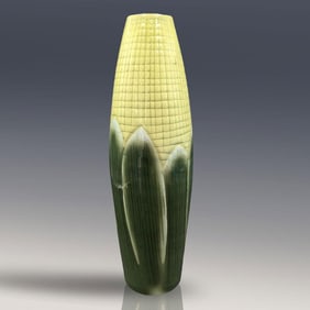 Chinese Porcelain Corn Cob Vase With Seal Mark