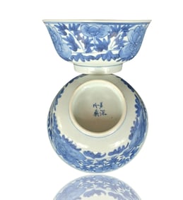 Pair Of Fine Chinese Blue And White Bowls With Kangxi Marks